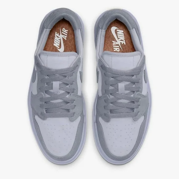 Nike Air Jordan 1 Low - Picture 1 of 8